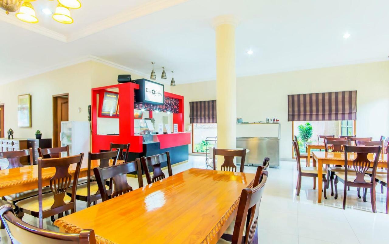 Puri Bernadi Guest House Lembang Kültér fotó